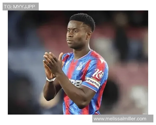 皇马与AC米兰争夺水晶宫后卫马克·格伊，皇家马德里加入战局